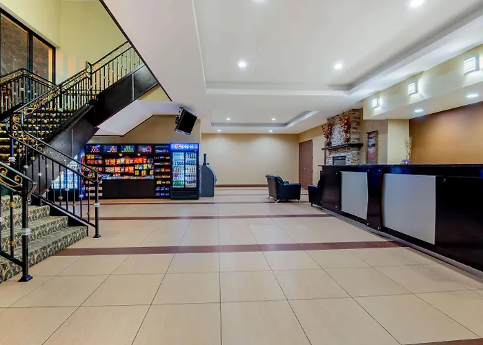 La Quinta Inn By Wyndham West Long Branch Nj Shore Area